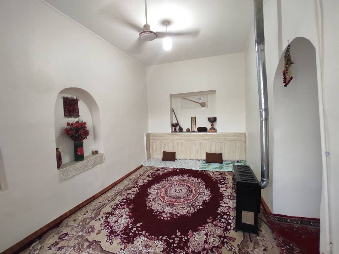 ویلا سه خوابه رستمی