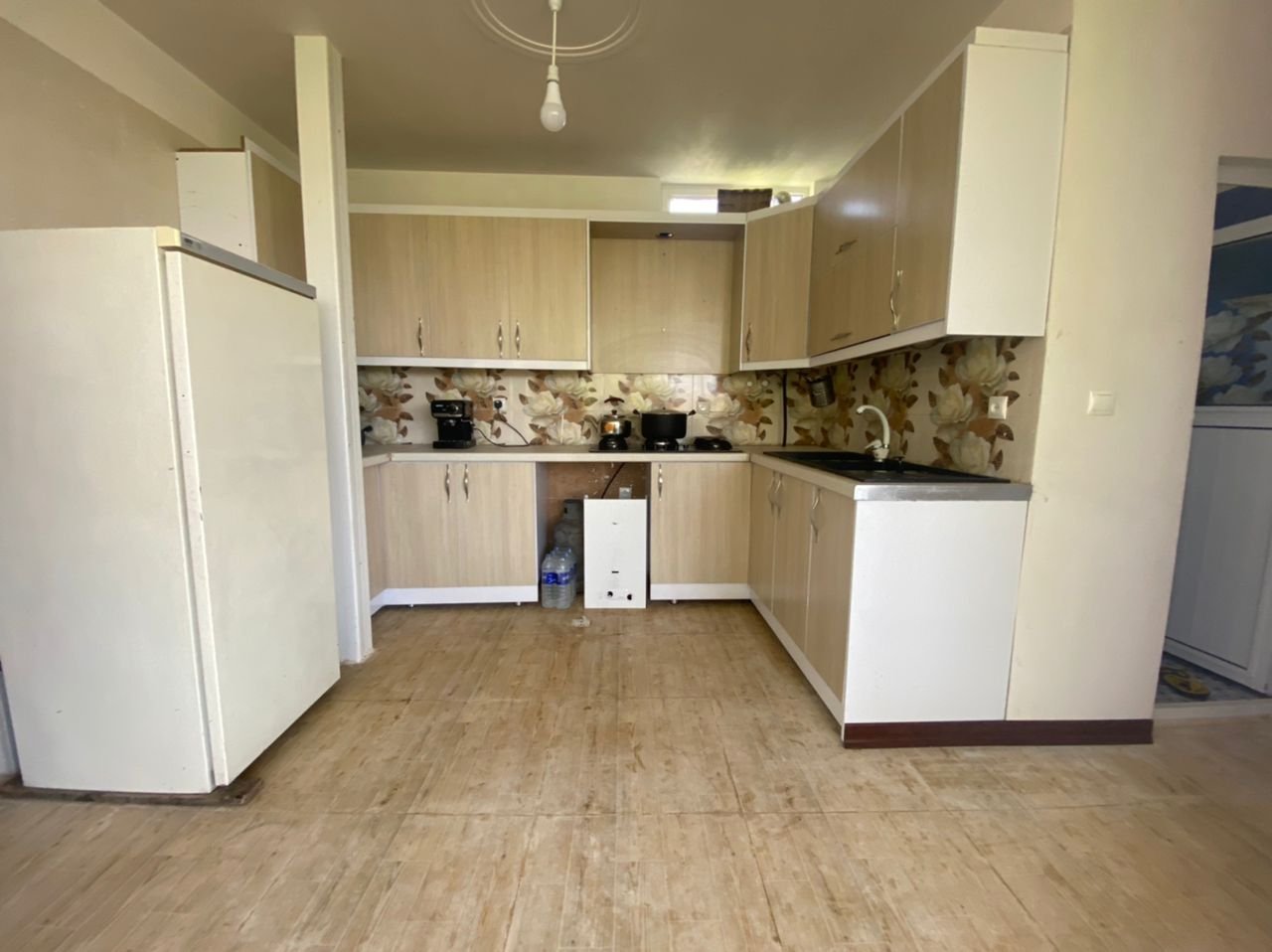 دوخوابه استخردار باغ آلبالو