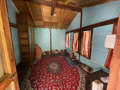 بومگردی ارگ سنگی سنگان - واحد چوبی بزرگ 2