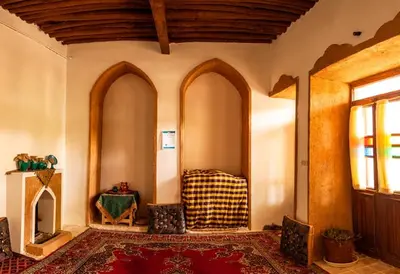 بومگردی نی چشمه واحد سه دری