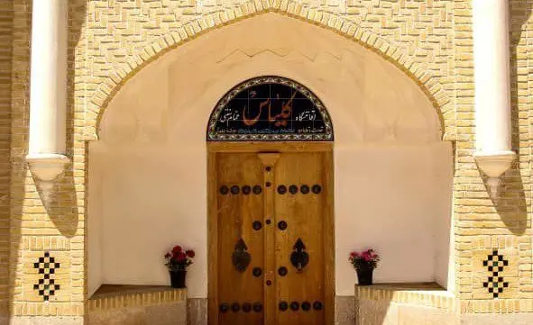 اقامتگاه سنتی کلیاس - واحد رخبام