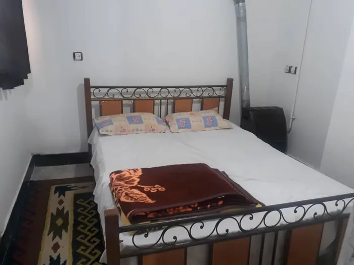 آپارتمان دوخوابه امامی 1 -   