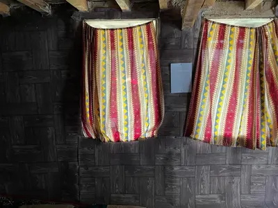 بومگردی ارگ سنگی سنگان - چوبی کوچک واحد اول