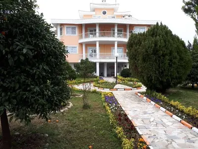 ویلا هفت خوابه رئوف