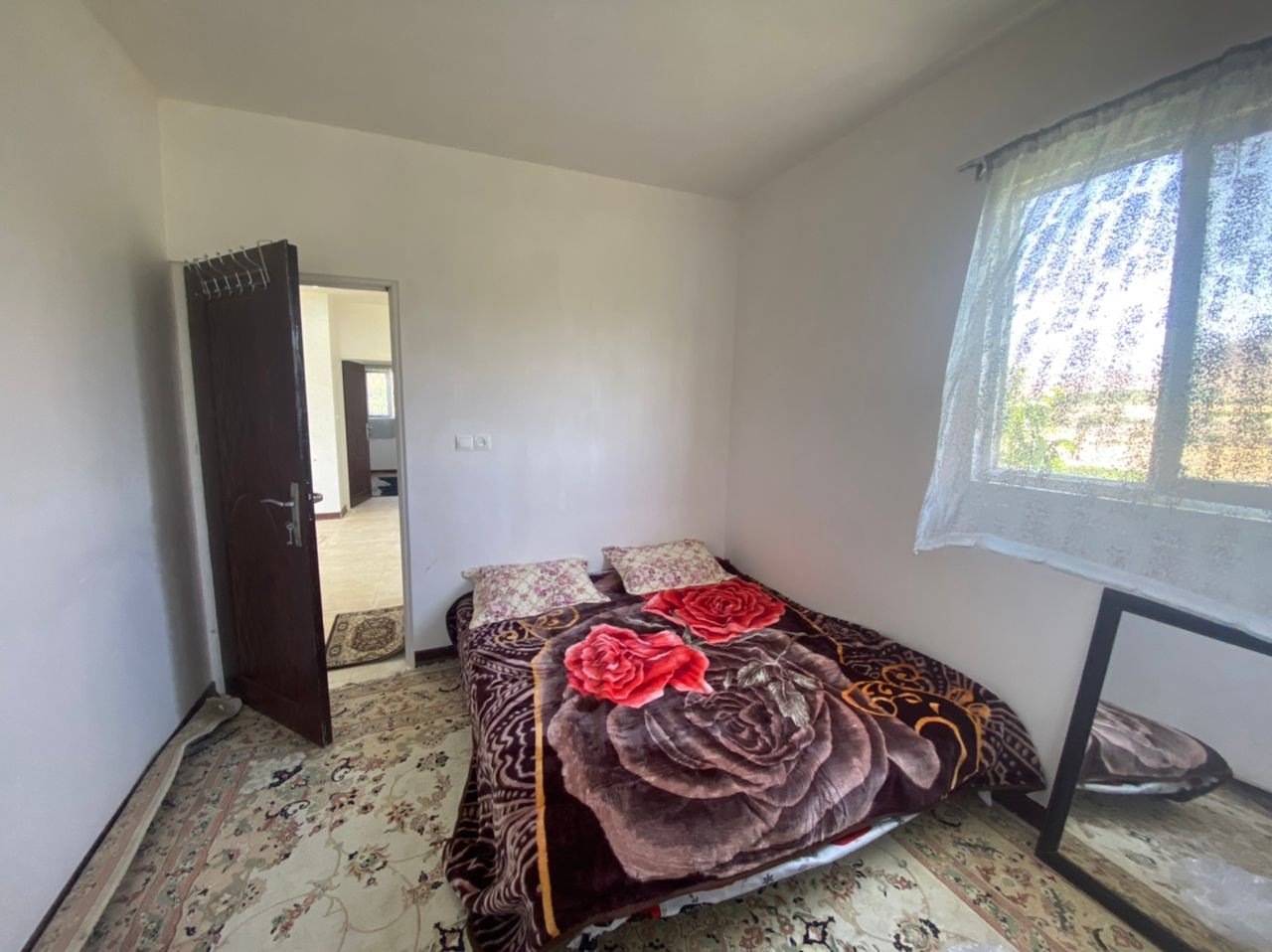 دوخوابه استخردار باغ آلبالو