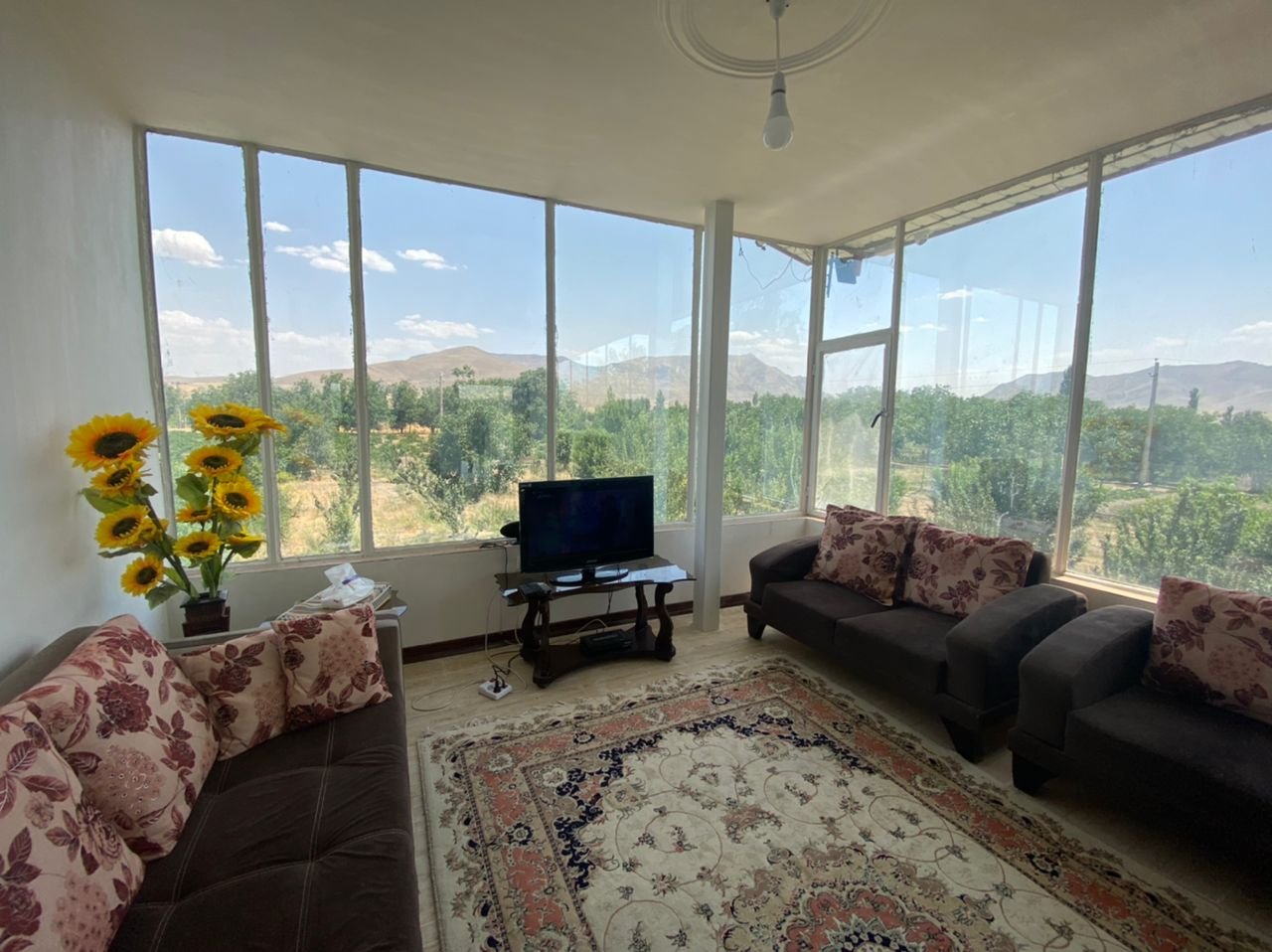 دوخوابه استخردار باغ آلبالو