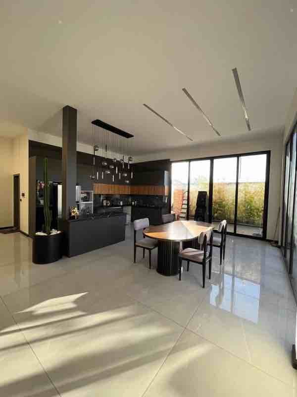 ویلا سه خوابه استخردار آبگرم ایوان