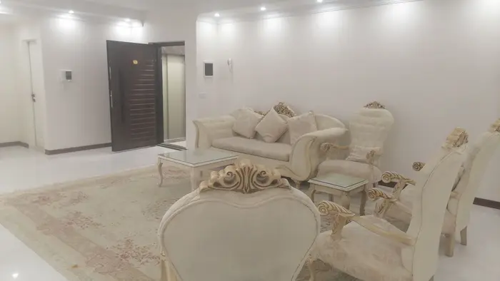 آپارتمان دوخوابه بهاران 3