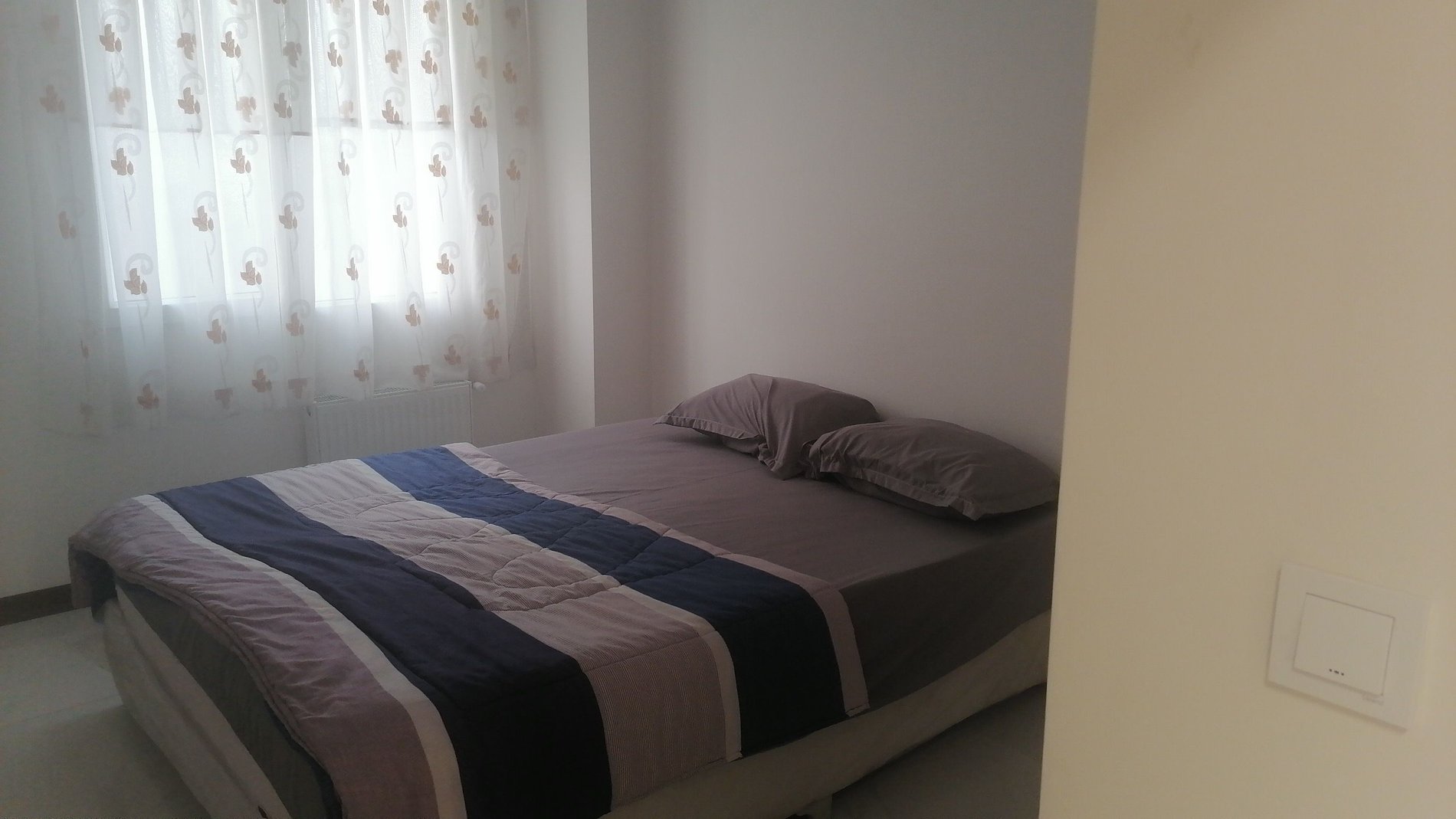 آپارتمان دوخواب بهاران 1