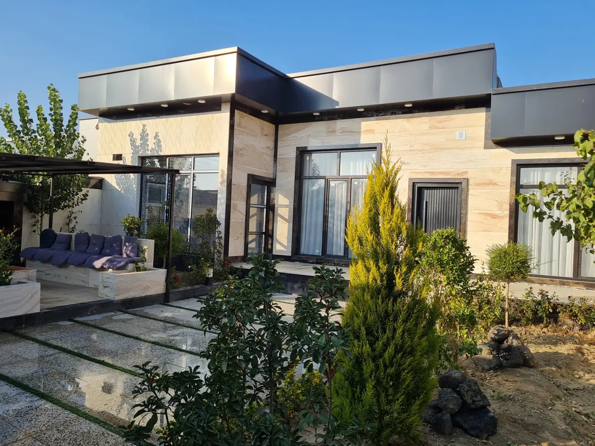 ویلا دوخوابه استخردار آبگرم رویال 3