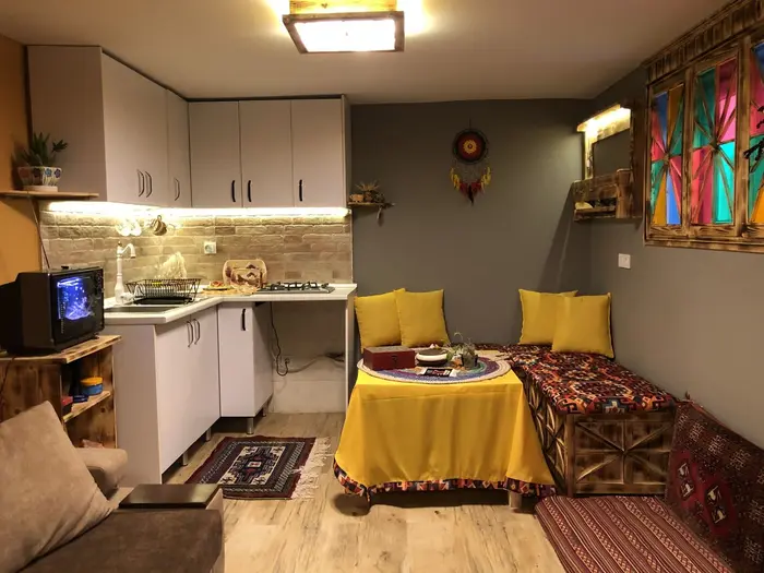 اقامتگاه سنتی فلت آلونک بافی 1 کوهسار - آشپزخانه کامل