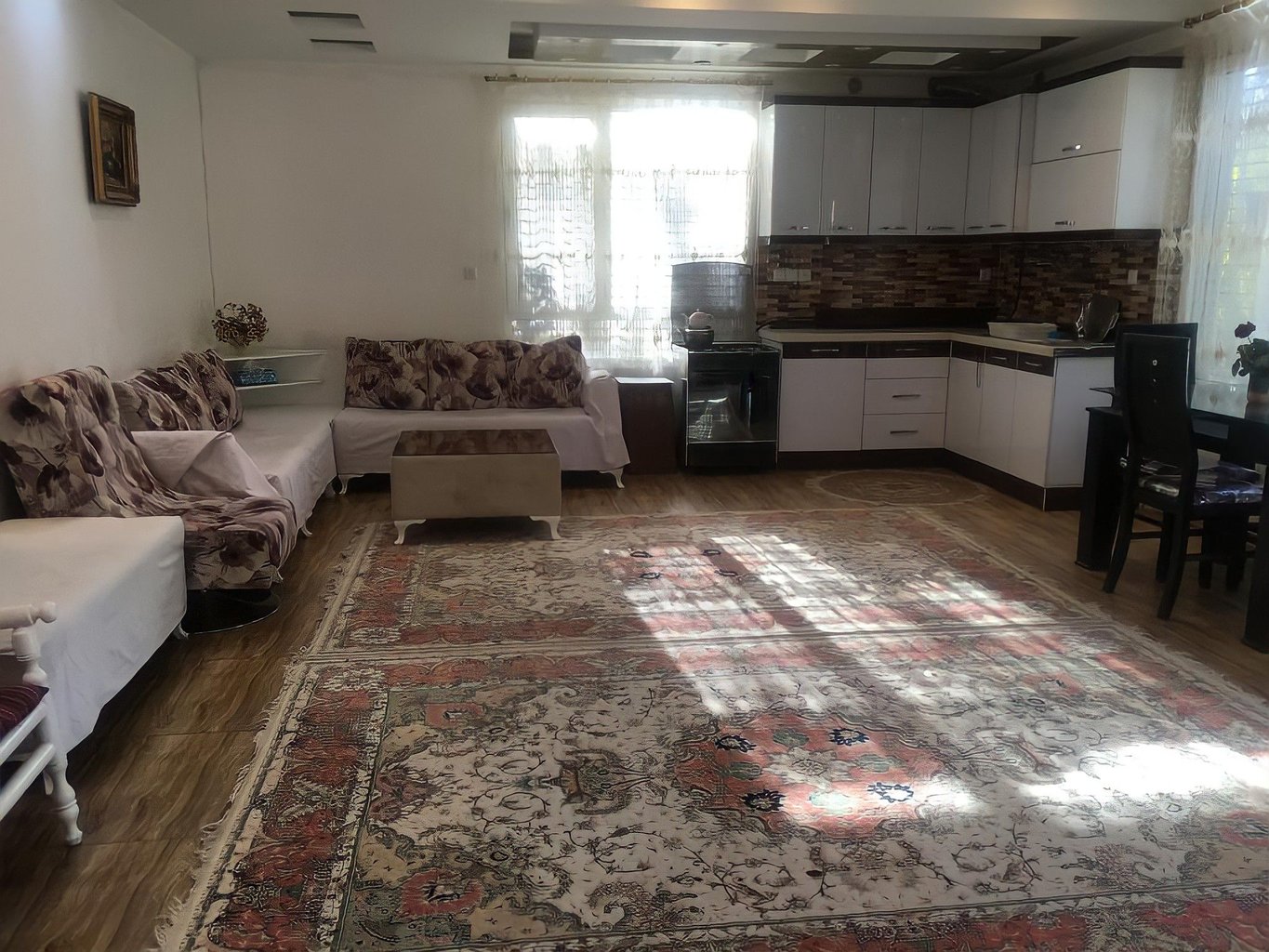 ویلا یک خوابه-استخردار حجازی