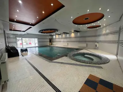 ویلا سه خوابه استخردار باغ گردو