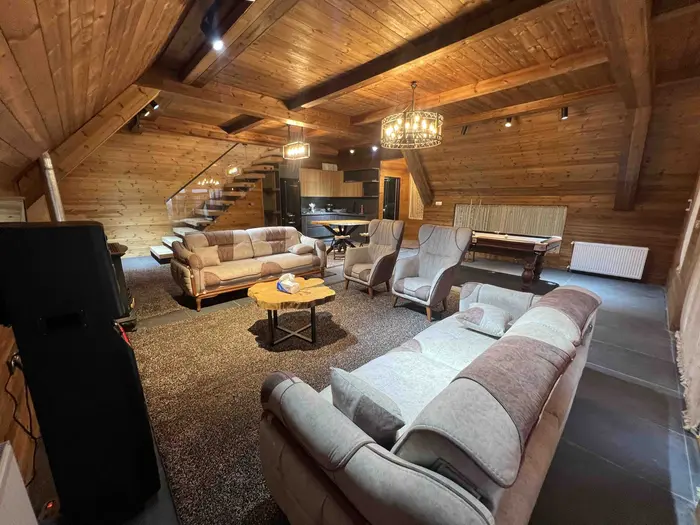 ویلا سه خوابه چوبی استخردار آبگرم نخلستان - انتخاب عنوان تصویر