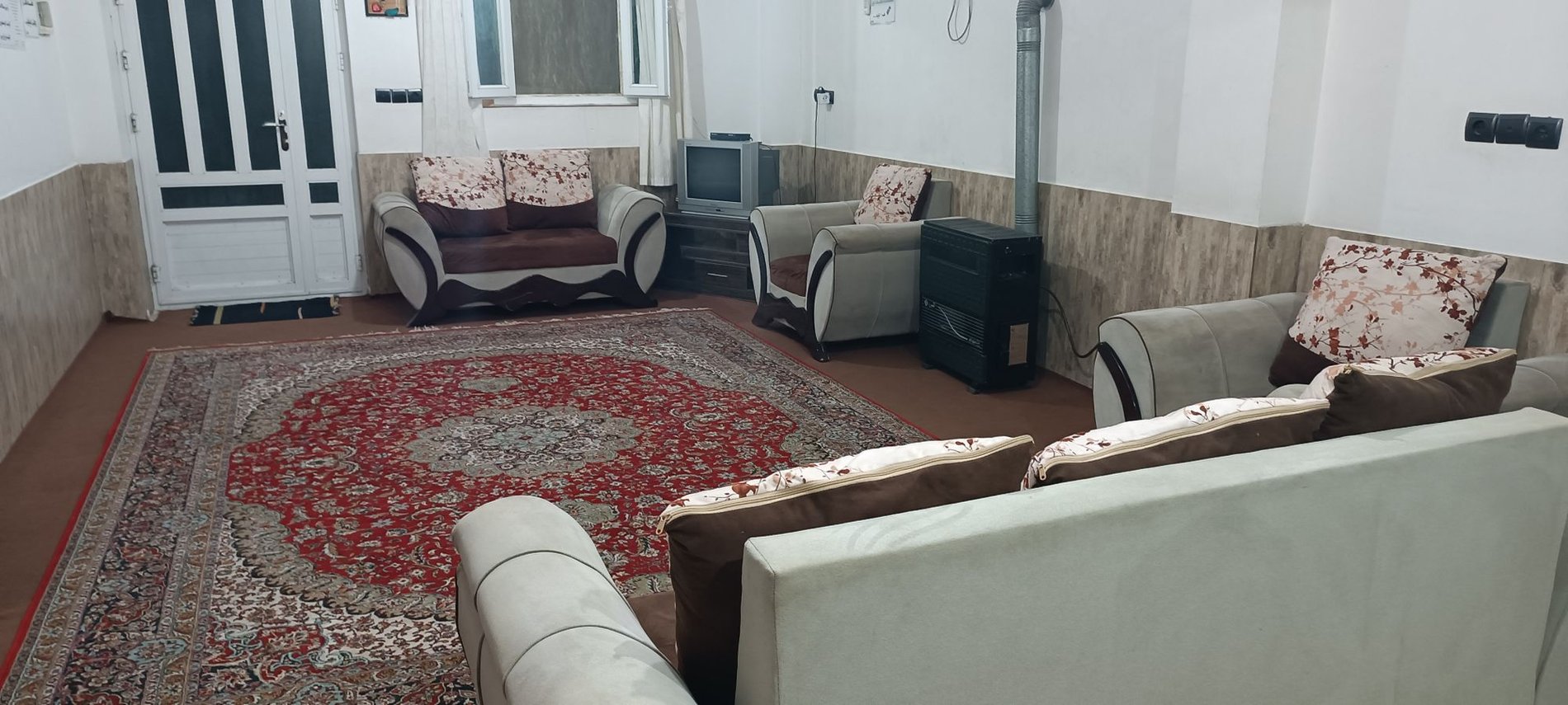 دوخوابه جنگلی آراز