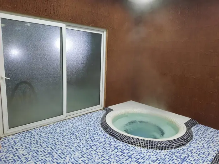 ویلا دو خواب با جکوزی با صفا