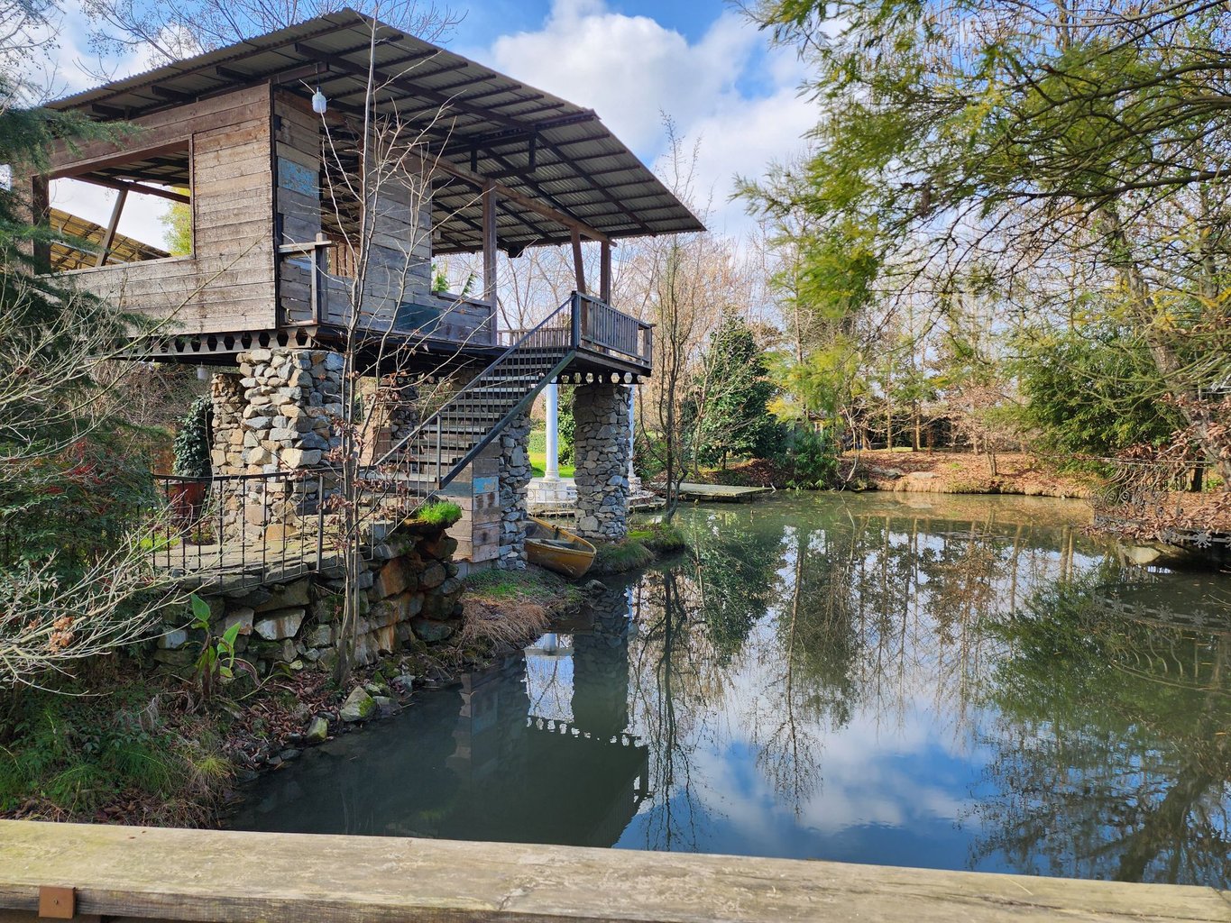 دوخوابه باغ جی تی