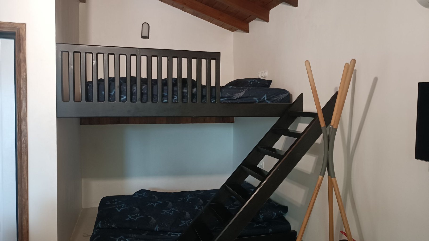 کلبه فلت استخردار آبگرم باراک