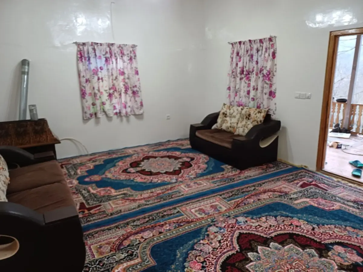 اقامتگاه سنتی سه خوابه جنگلی هلی تی تی