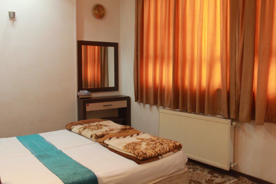 سوئیت واحد ۲۰۳ مشیری