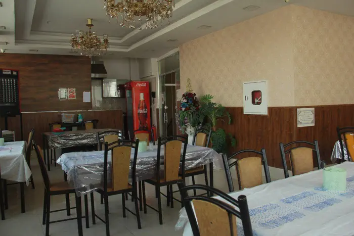 سوئیت واحد ۴۰۲ مشیری