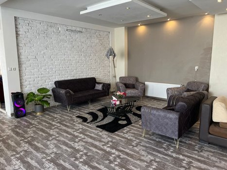 ویلا سه خوابه استخردار آبگرم اقاقیا ۱ - حال و پذیرایی