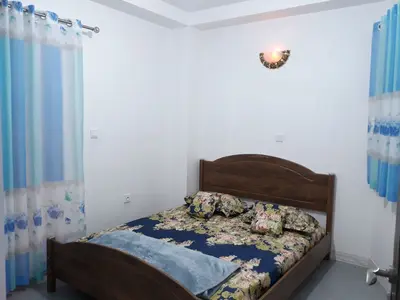 آپارتمان دوخوابه گلستان شمس