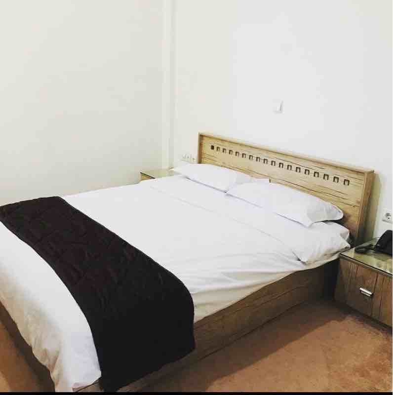 مسافرخانه برادران حكاك - واحد چهارتخته