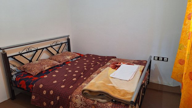 ویلا دوخوابه باغ شقایق - اتاق خواب ۱