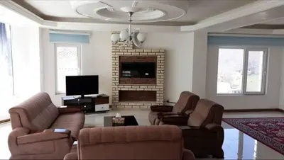 ویلا سه خوابه جنگلی استخردار آبگرم هزارچشمه