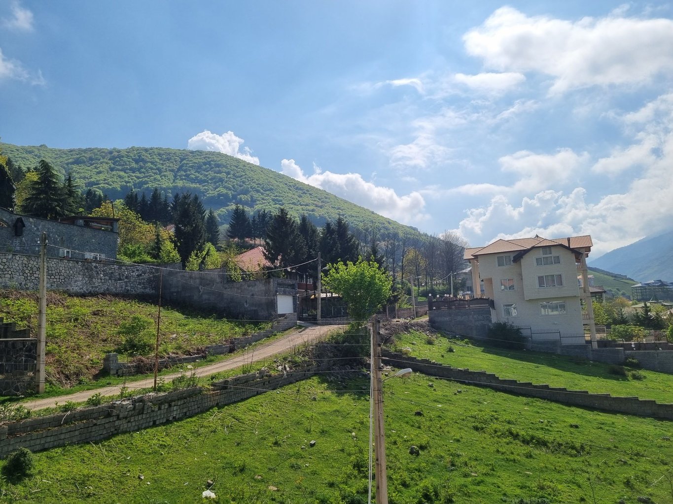 دو خوابه جنگلی بام اجابیت ۳