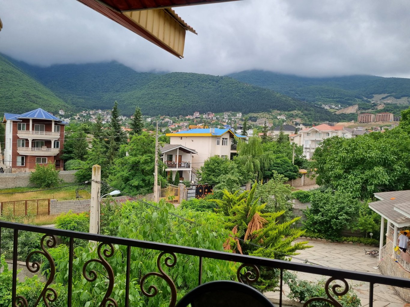 سه خوابه جنگلی مهستان 2