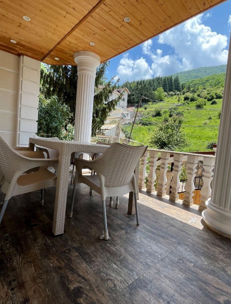 سه خوابه جنگلی استخردار آبگرم هزارچشمه