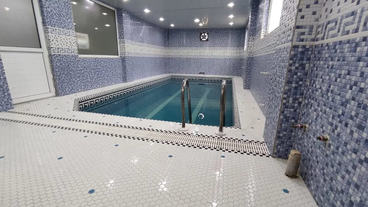 ویلا سه خوابه استخردار آبگرم پاسارگاد