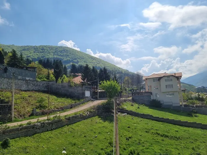 ویلا دو خوابه جنگلی بام اجابیت