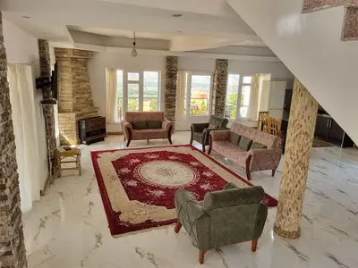 ویلا سه خوابه دوبلکس اسپندکلا