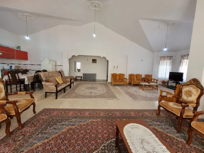 ویلا سه خوابه جنگلی مهستان 2 - پذیرایی 