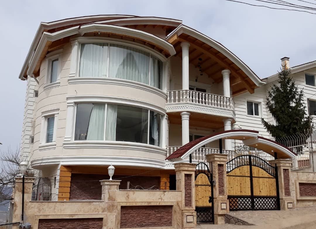 سه خوابه جنگلی استخردار آبگرم هزارچشمه