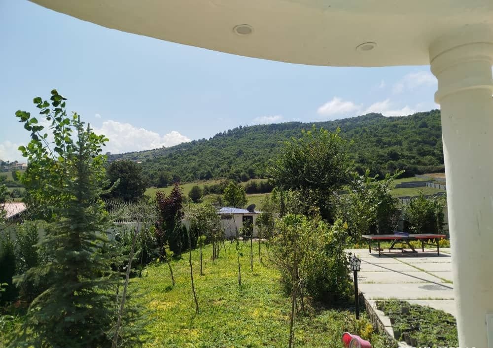 سه خوابه جنگلی استخردار آبگرم مهستان