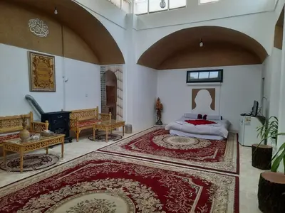 بومگردی عمارت بانو - واحد دلیزه