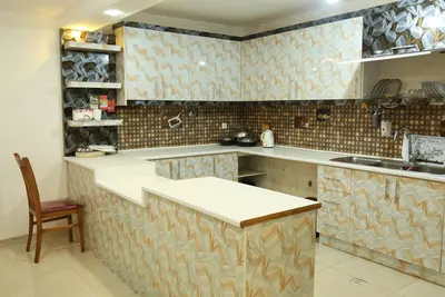 آپارتمان دوخوابه سام 1 واحد 4