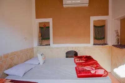 بومگردی کدخدا فهرج - واحد آذرگان