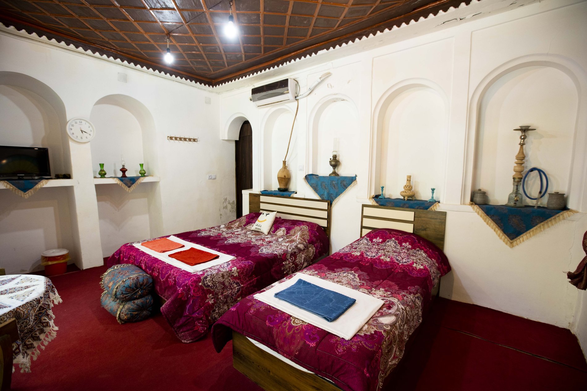 بومگردی عمارت قاجاریه - واحد ارسی