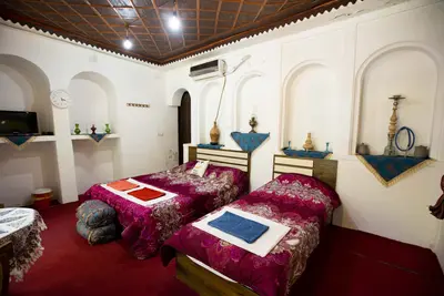 بومگردی عمارت قاجاریه - واحد ارسی