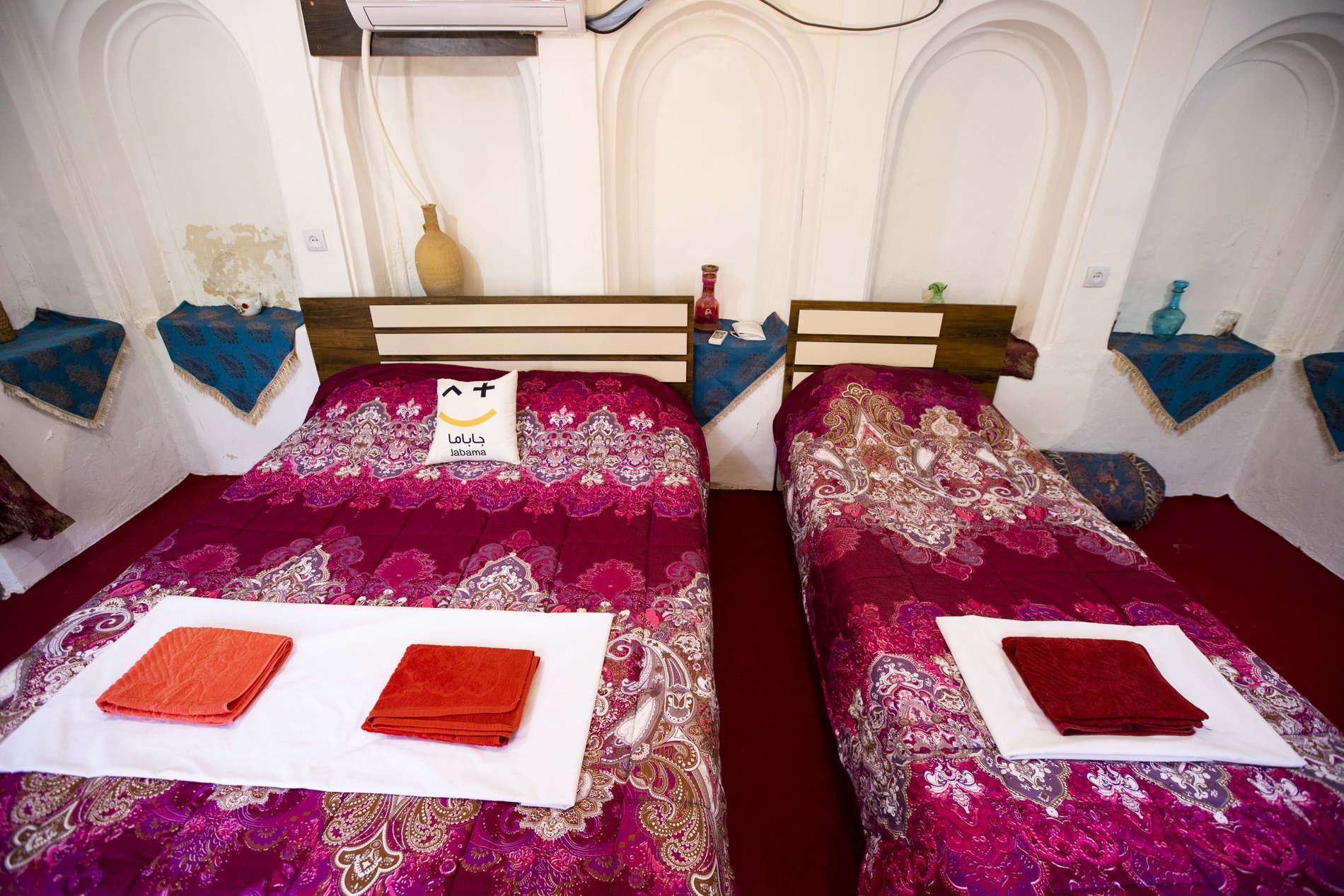 عمارت قاجاریه - واحد پنج دری