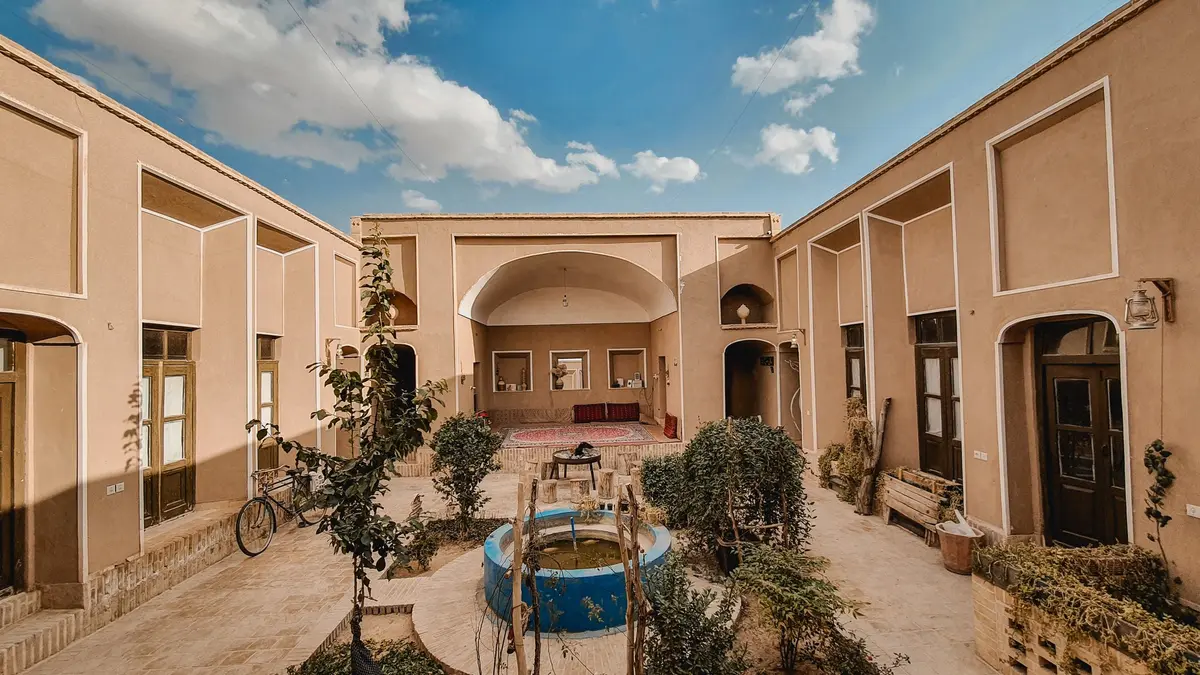 بوم گردی کدخدا فهرج - واحد آذرگان