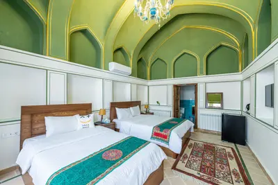 اقامتگاه سنتی هزار و یک شب چهارباغ - واحد شهرزاد