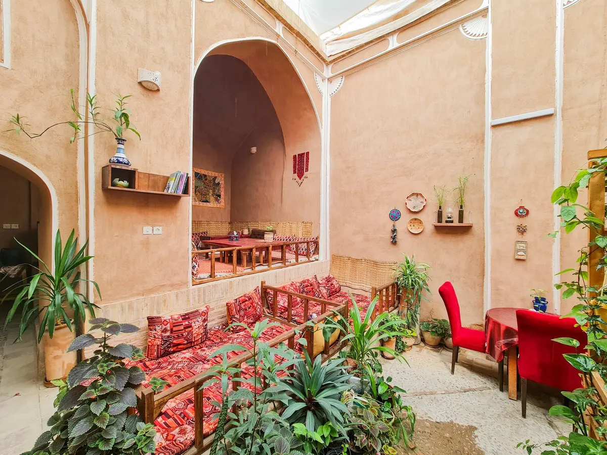 بوم گردی شهرزاد - واحد یک تخته