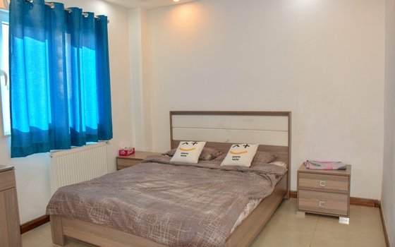 آپارتمان یک خوابه کاج واحد رویال