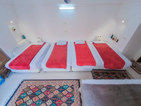 اقامتگاه سنتی خانه صفا یزد پنج تخته مستر102